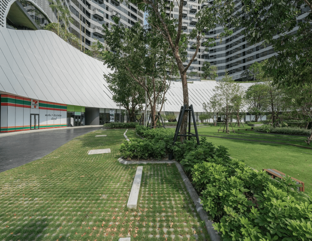 IDEO Mobi Sukhumvit Eastpoint