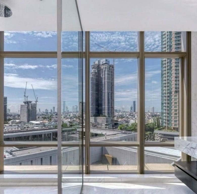 Four Seasons Private Residences