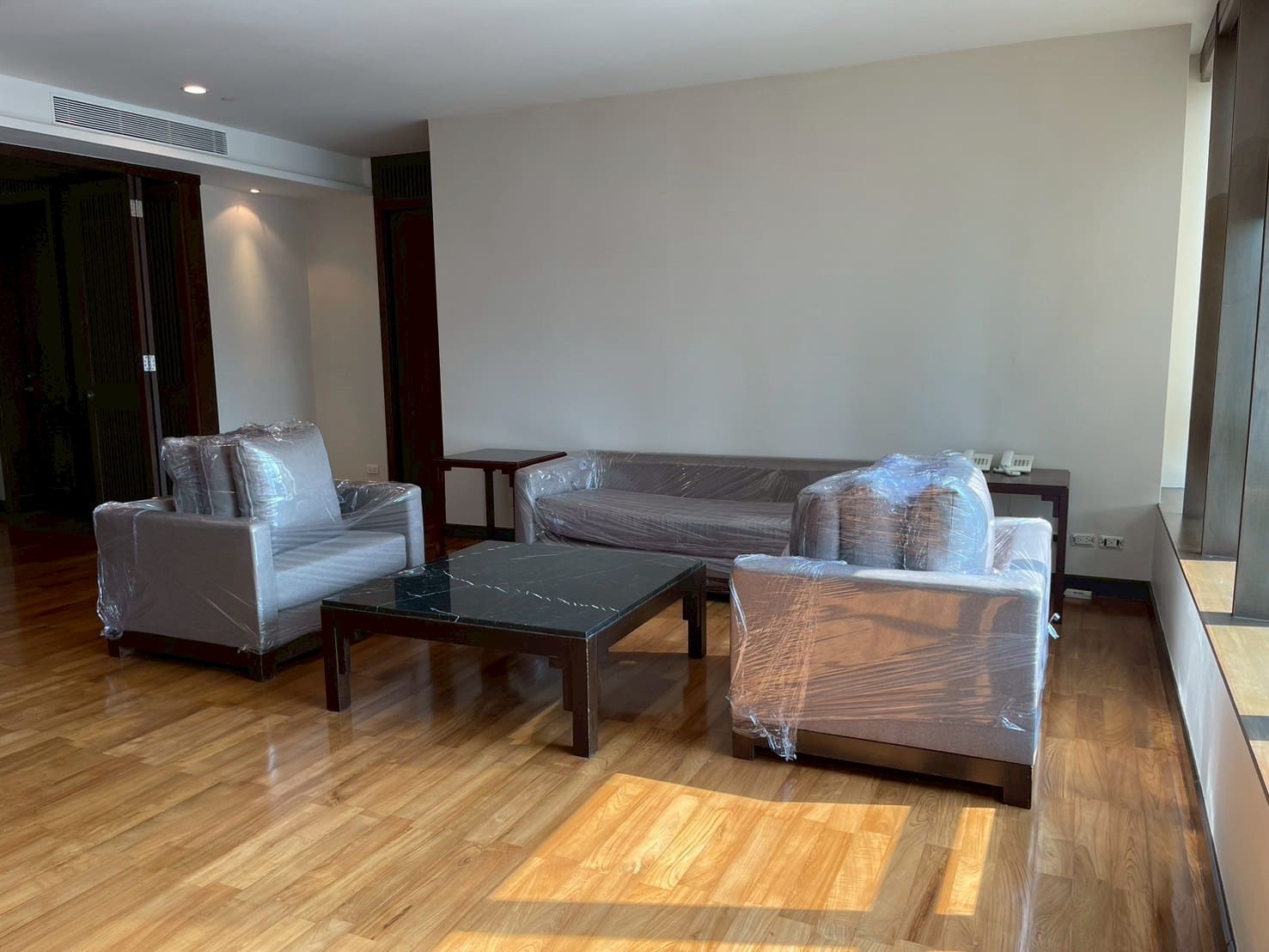 2 Vasu The Residence