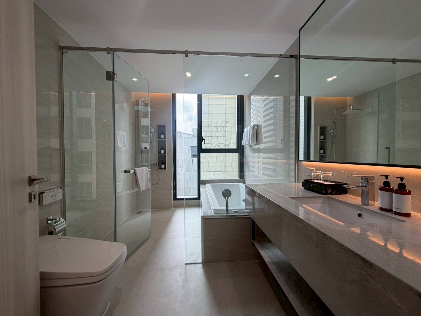 GM Estate Hotel & Executive Apartments