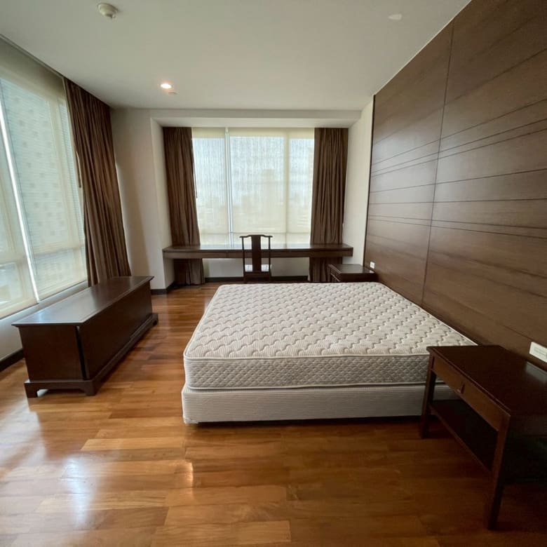 Vasu The Residence