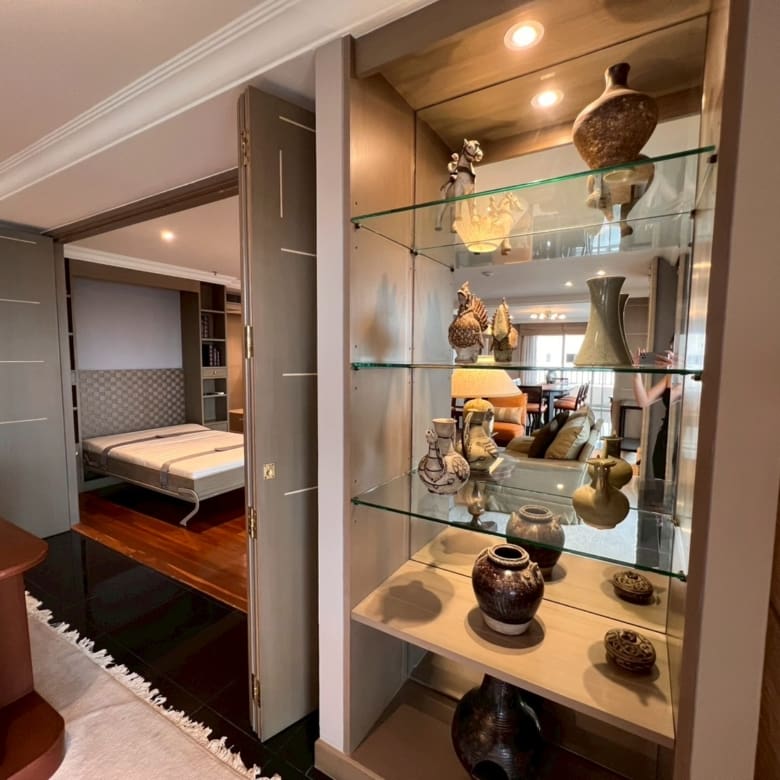 Sathorn Park Place