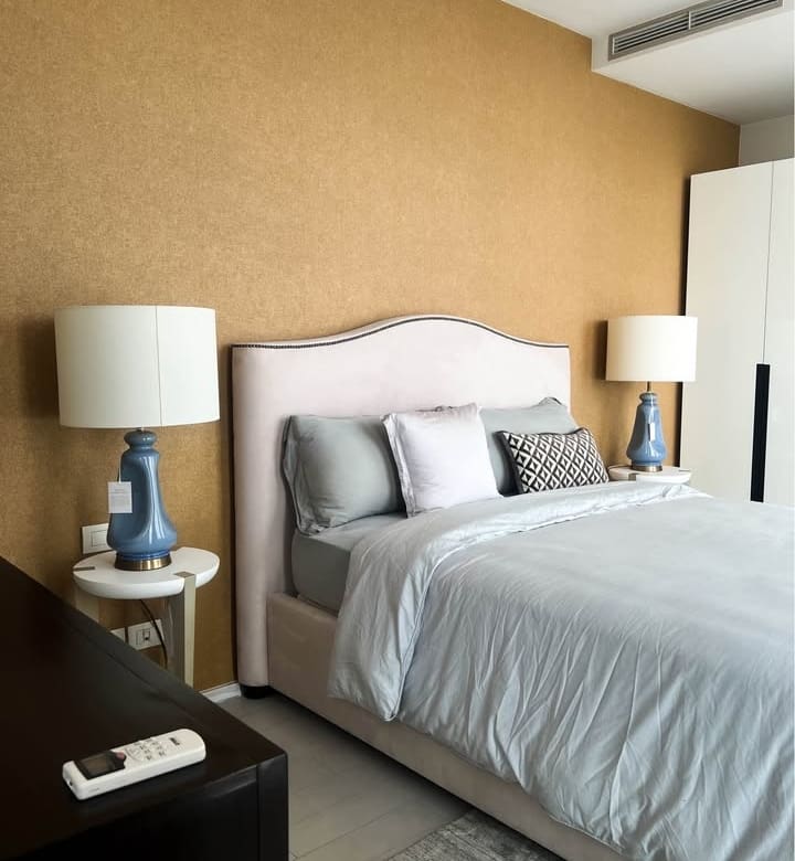Noble Ploenchit