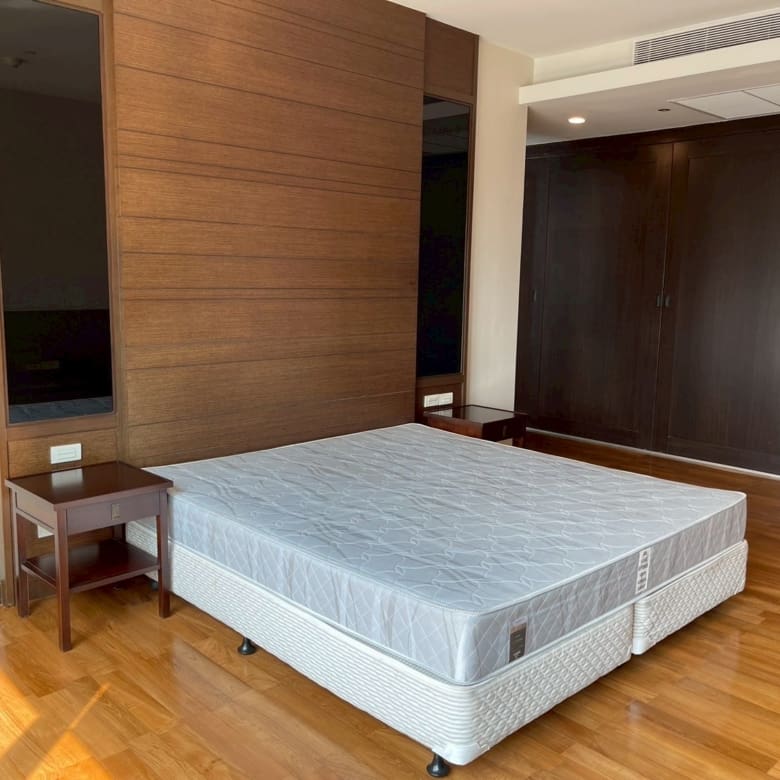 Vasu The Residence