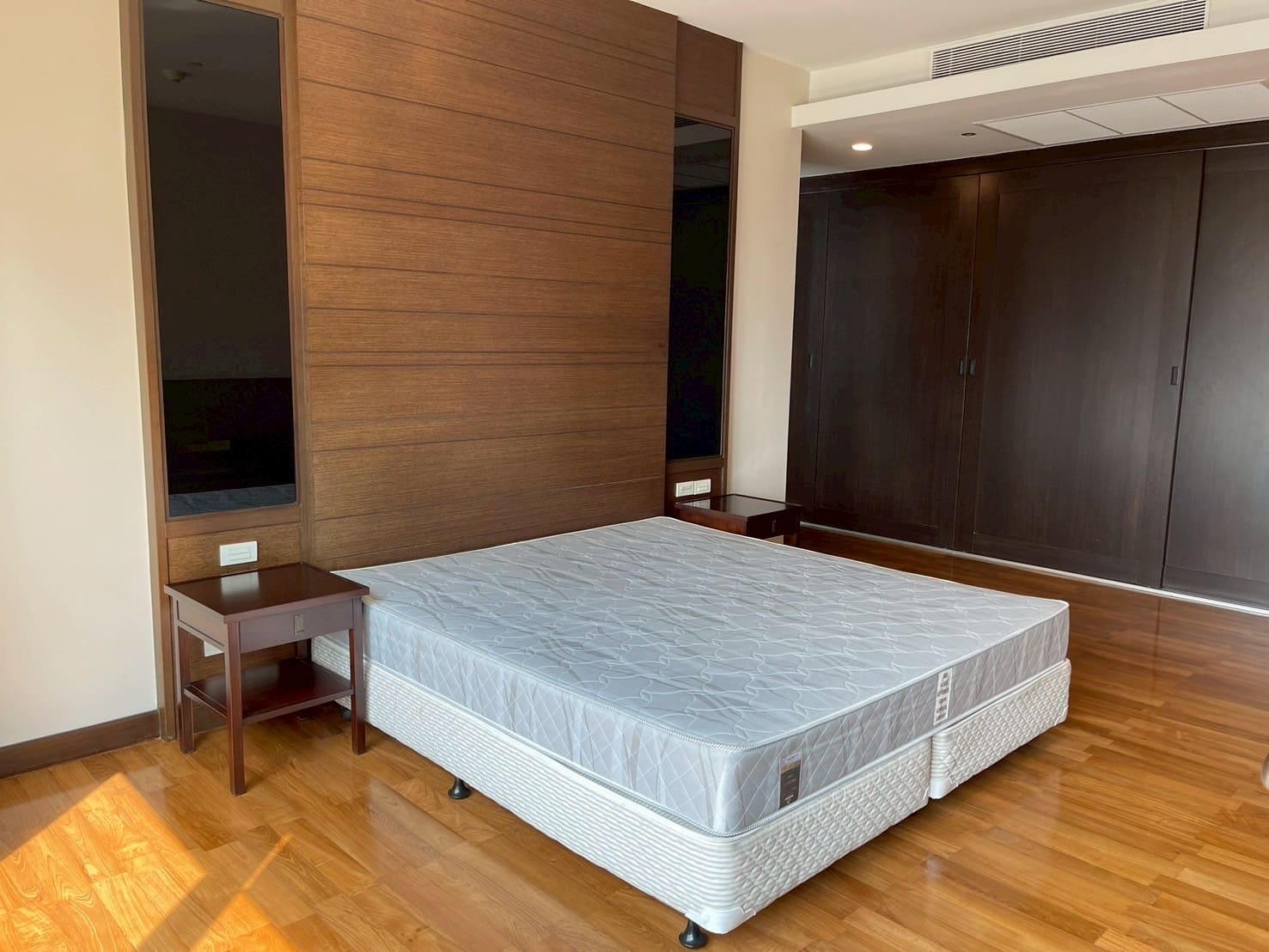 Vasu The Residence