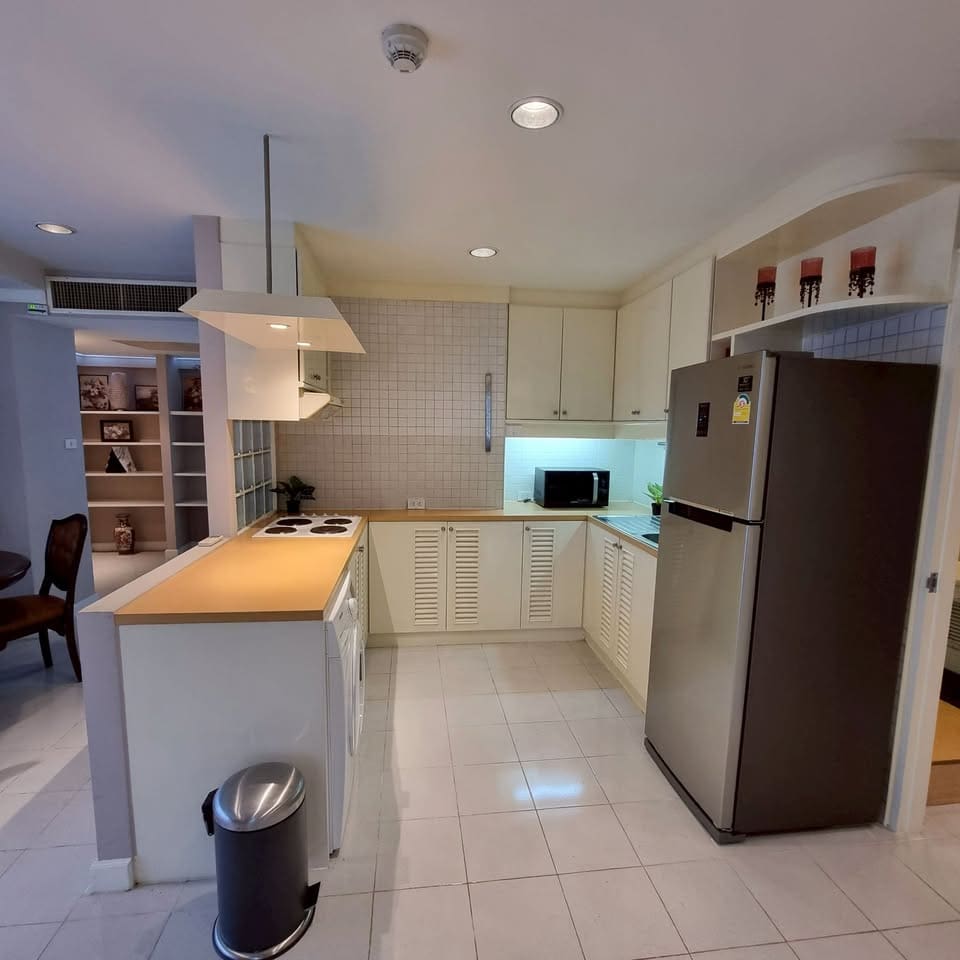 Supalai Place Sukhumvit 39