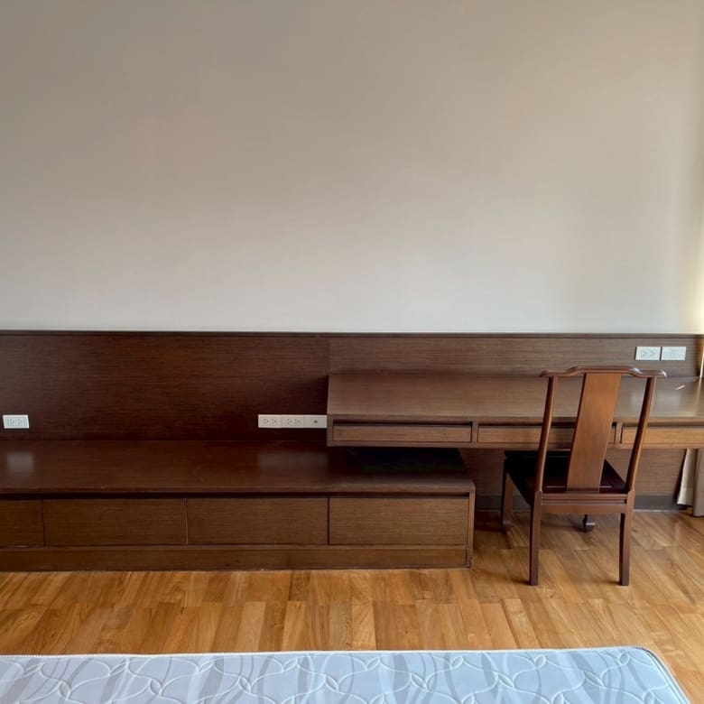 Vasu The Residence