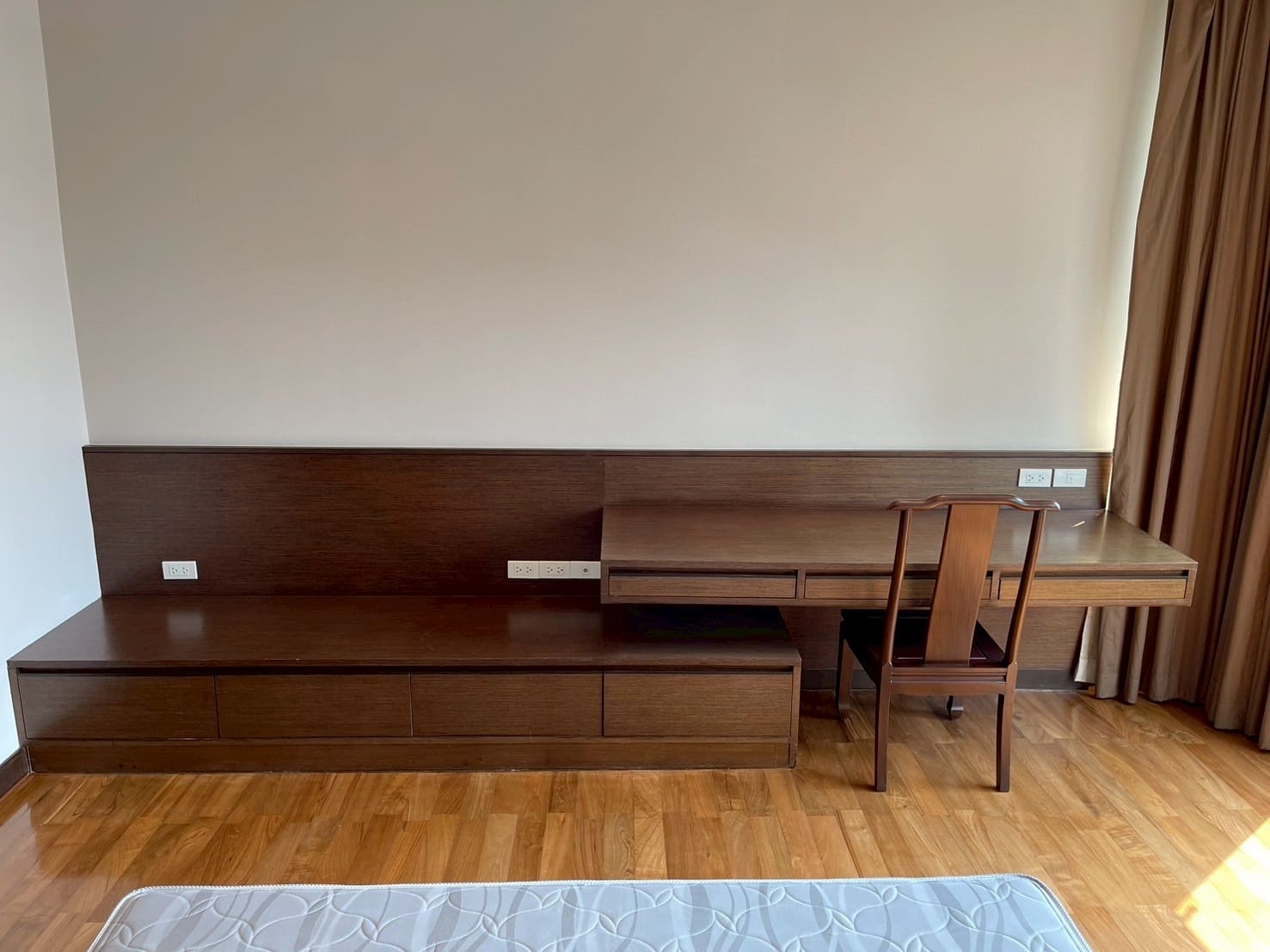 Vasu The Residence