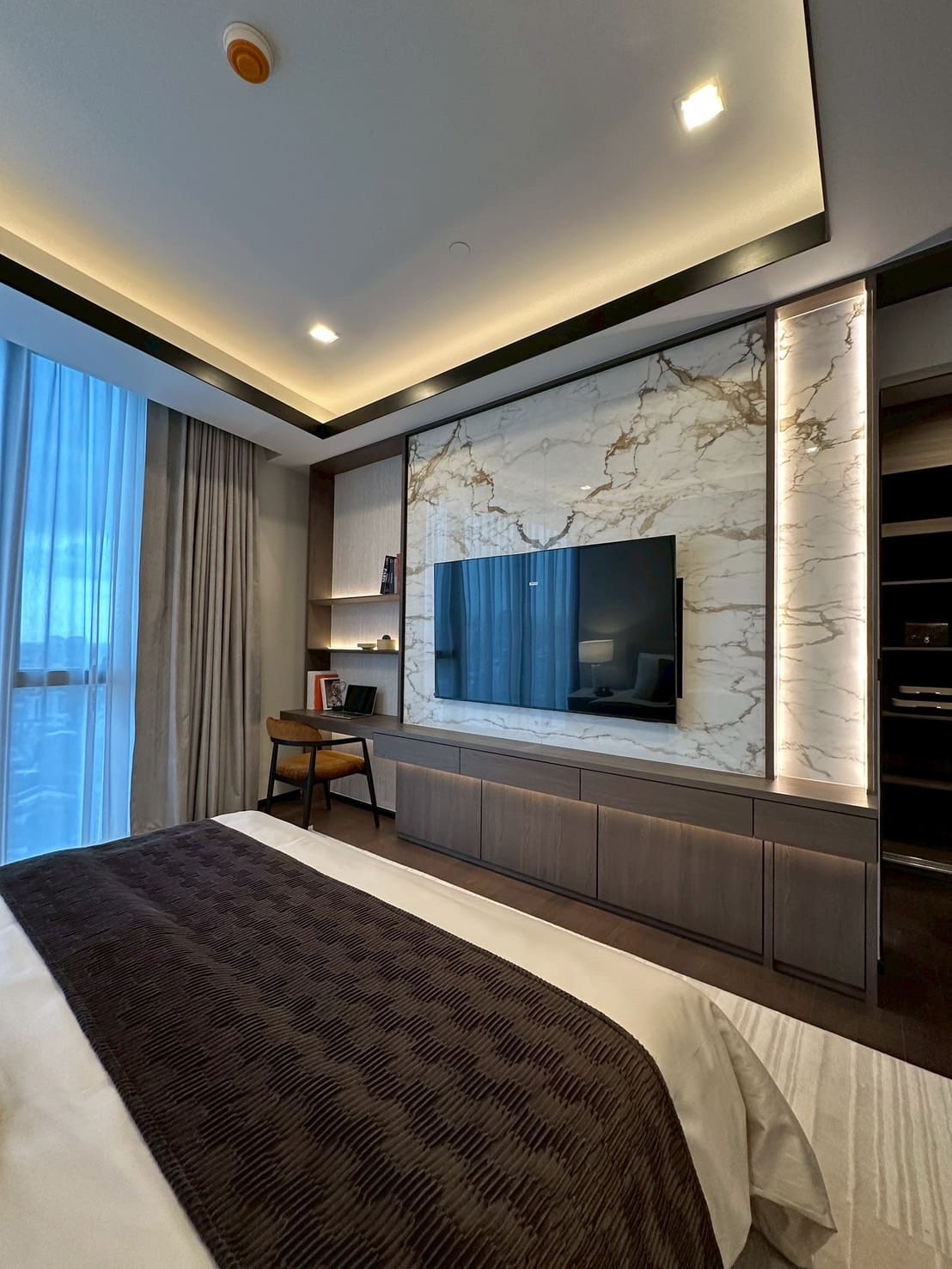 AESTIQ Thonglor
