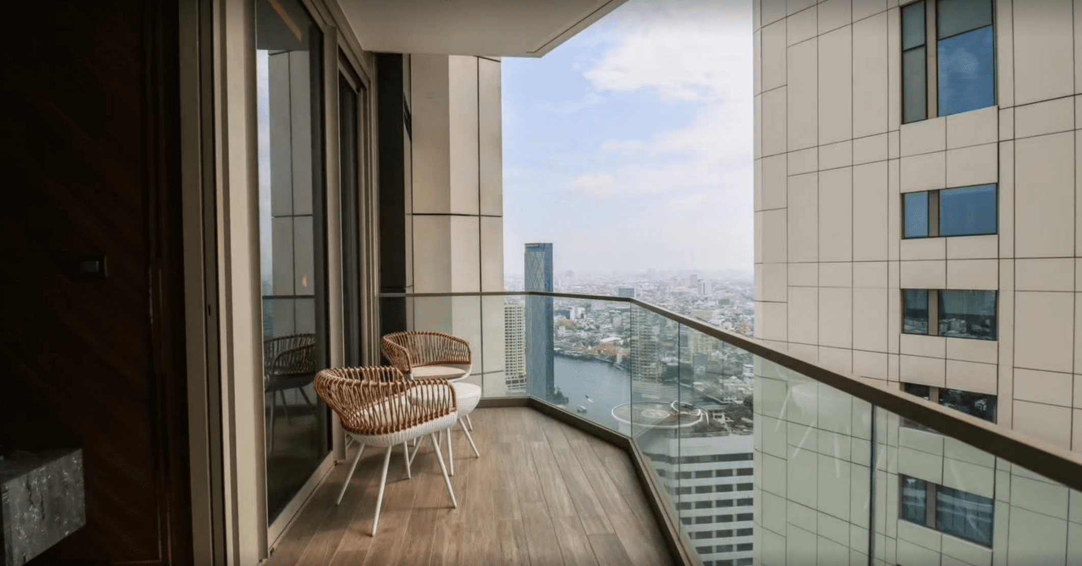 Magnolias Waterfront Residences