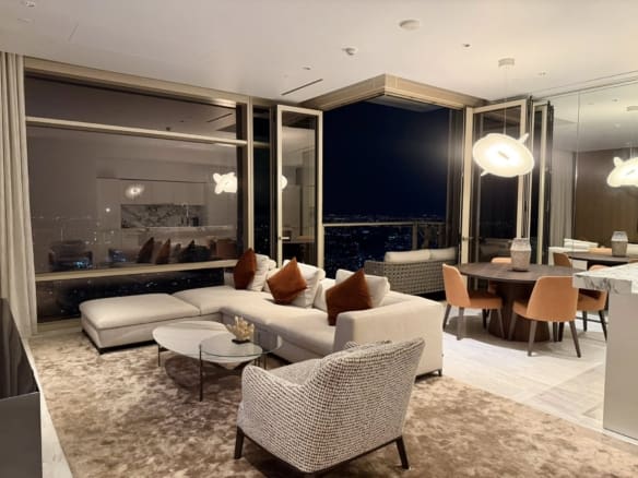 Four Seasons Private Residences