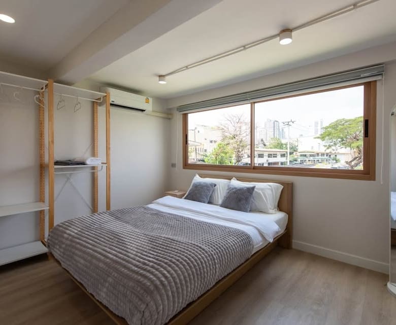 Townhouse Ekamai 22