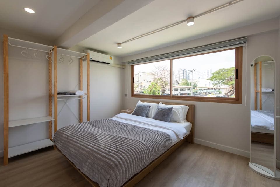 Townhouse Ekamai 22