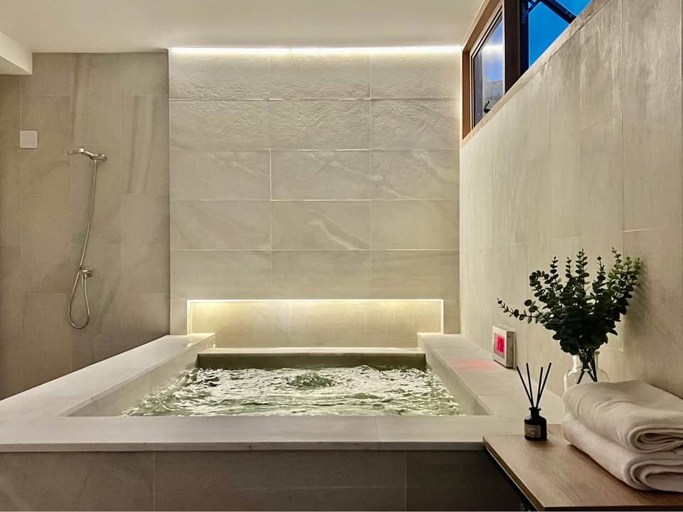 Townhouse Ekamai 22