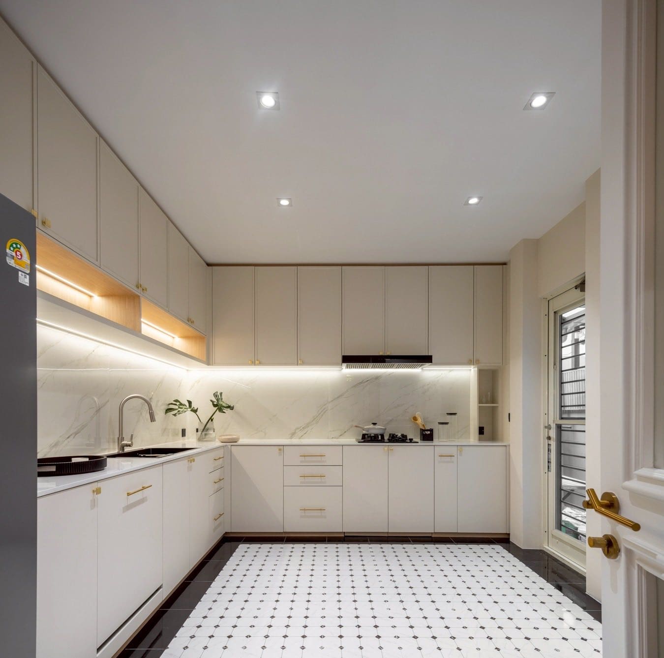 The Gentry Sukhumvit 101