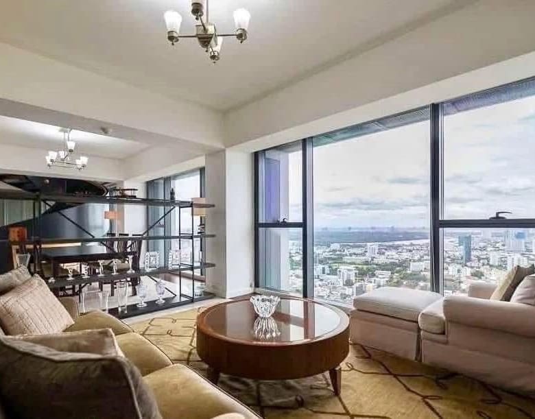 The Met Sathorn