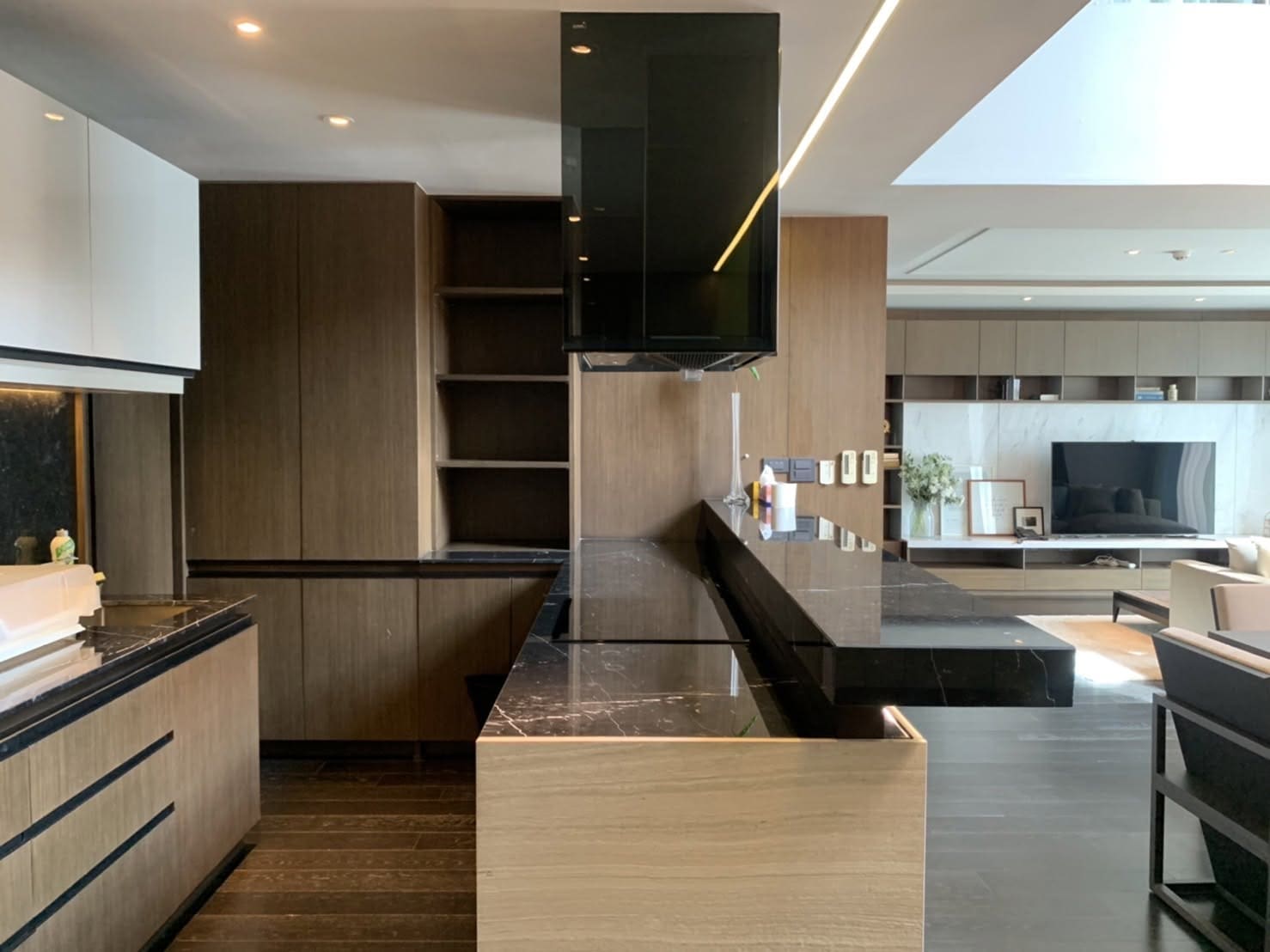 The Crest Sukhumvit 24