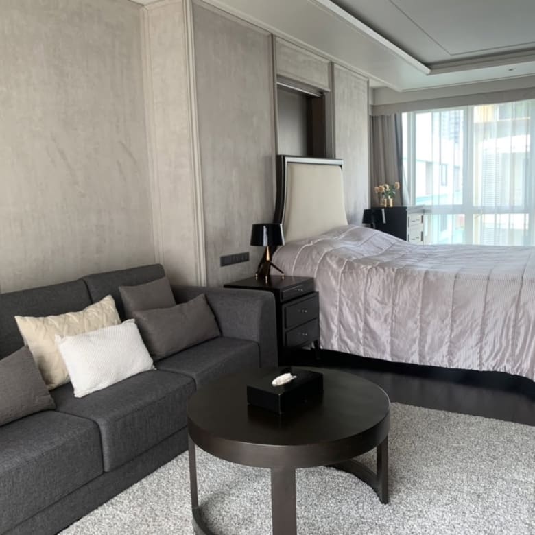 The Crest Sukhumvit 24