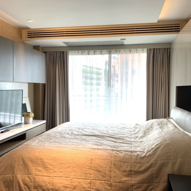 The Crest Sukhumvit 24