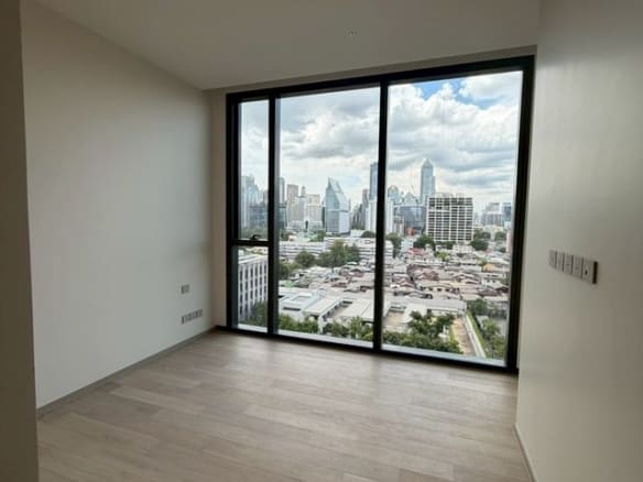 EI8HTEEN SEVEN – One Bangkok