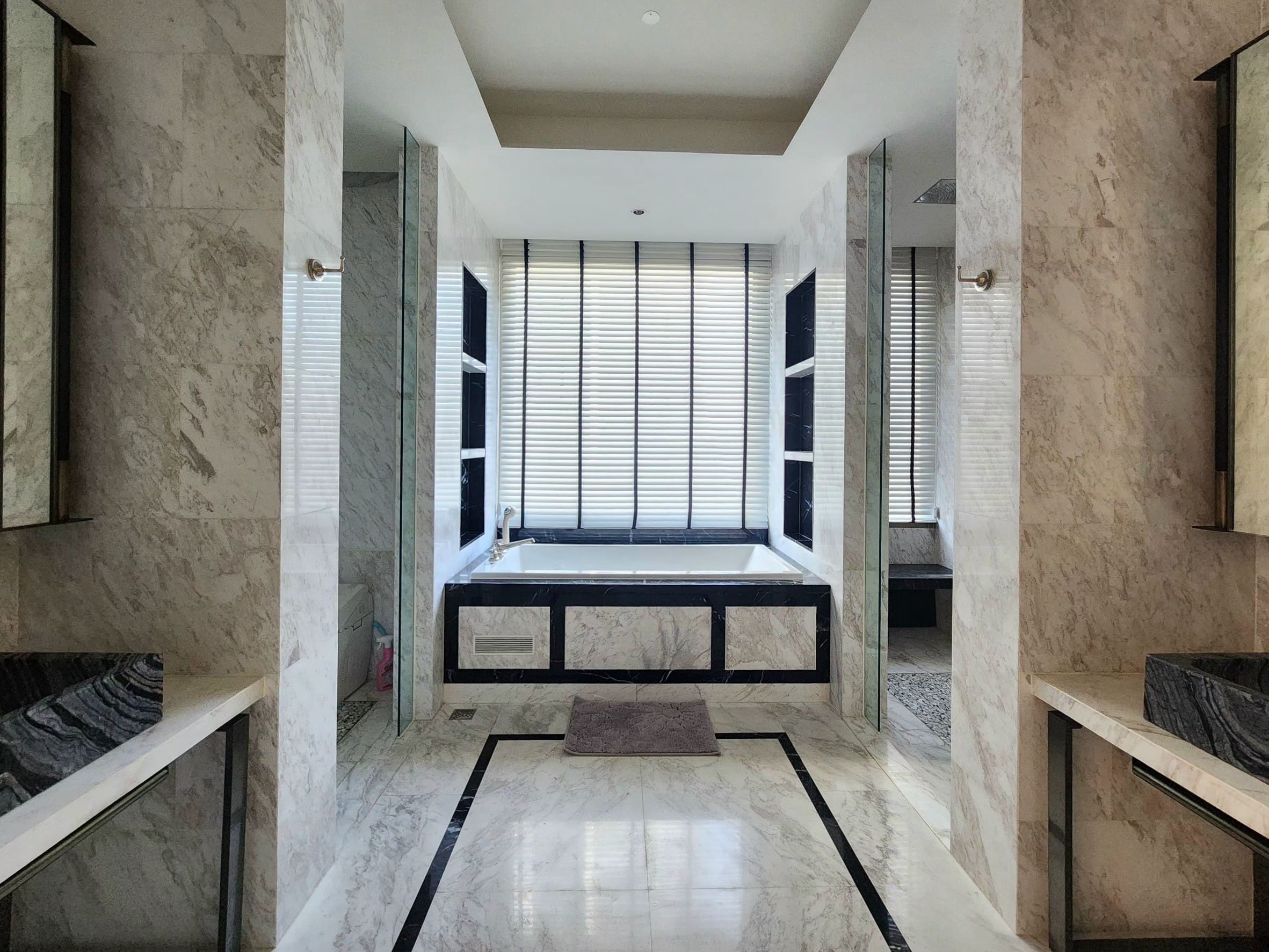 The Residences At Mandarin Oriental