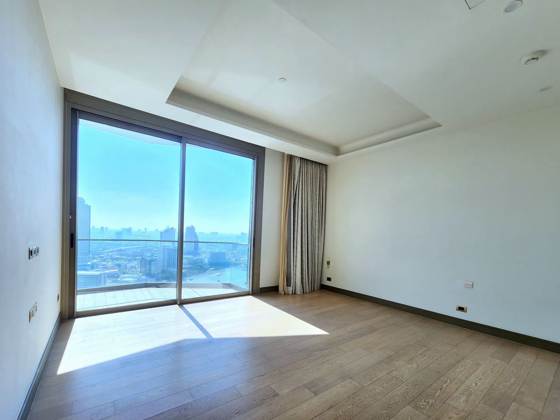 The Residences At Mandarin Oriental