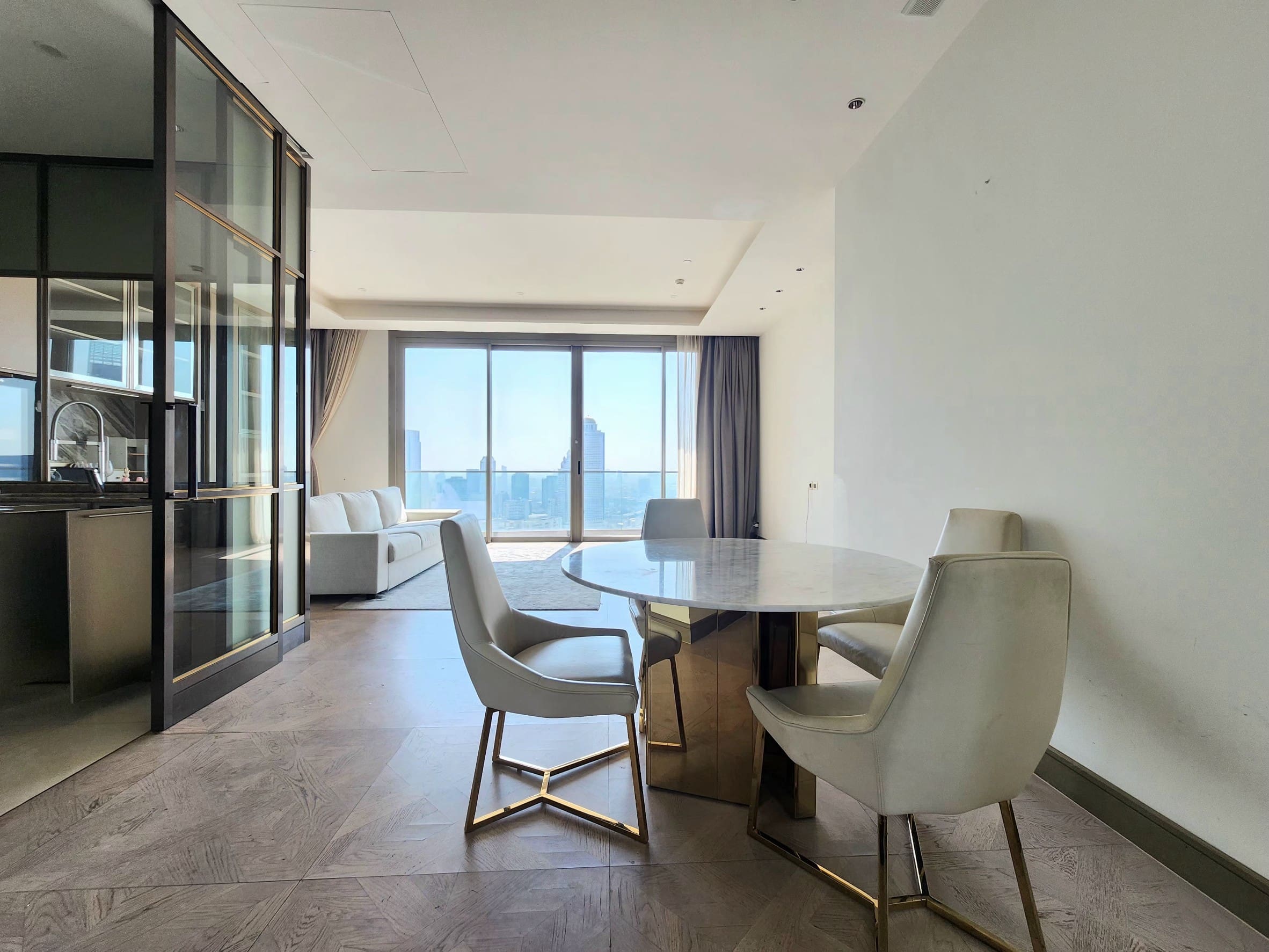 The Residences At Mandarin Oriental