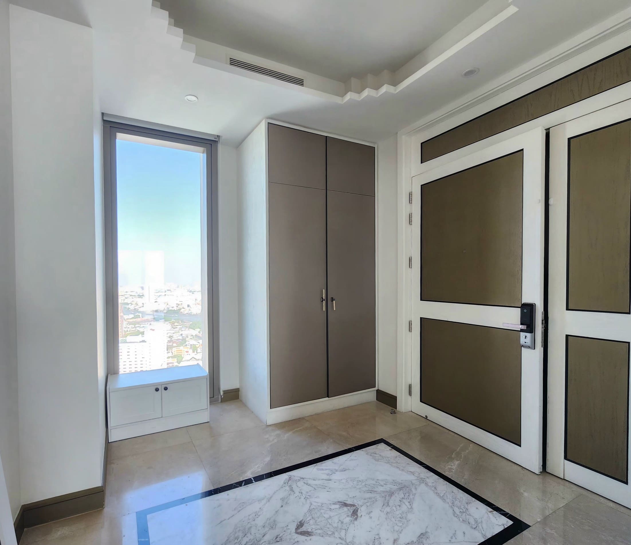 The Residences At Mandarin Oriental