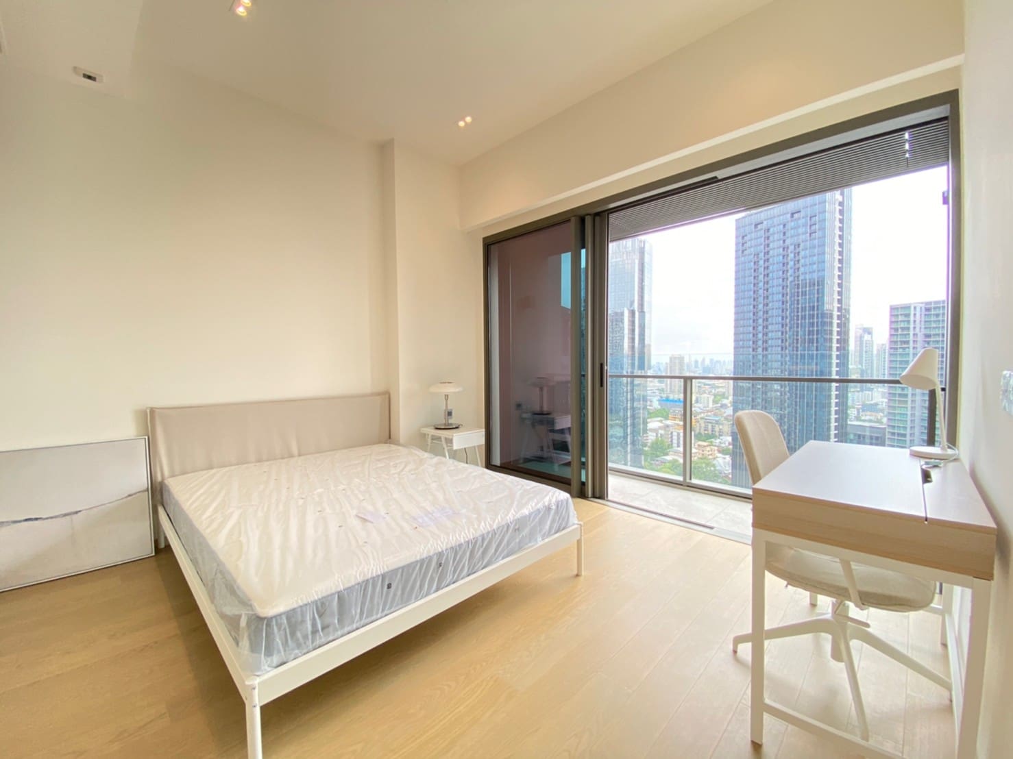 The Strand Thonglor