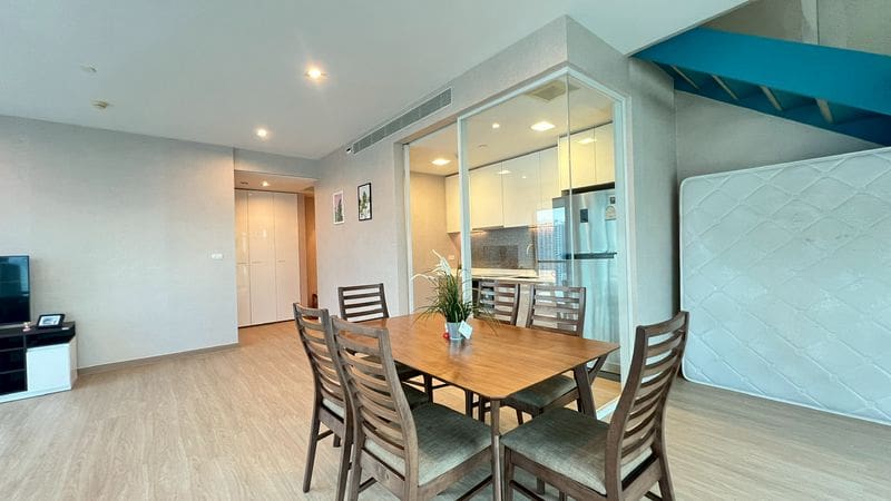 The Room Sukhumvit 21