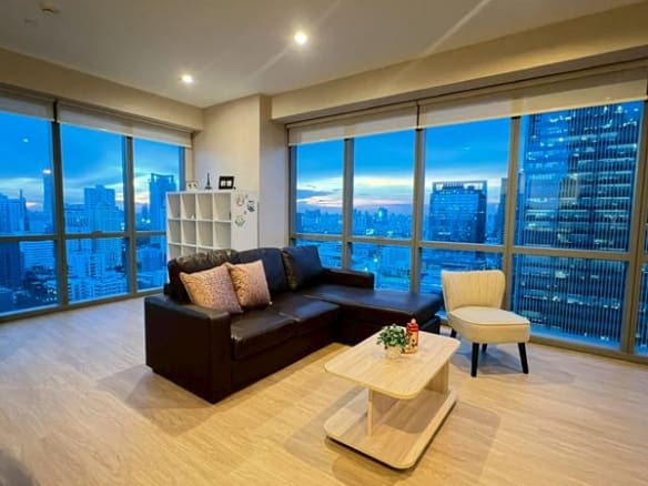 The Room Sukhumvit 21
