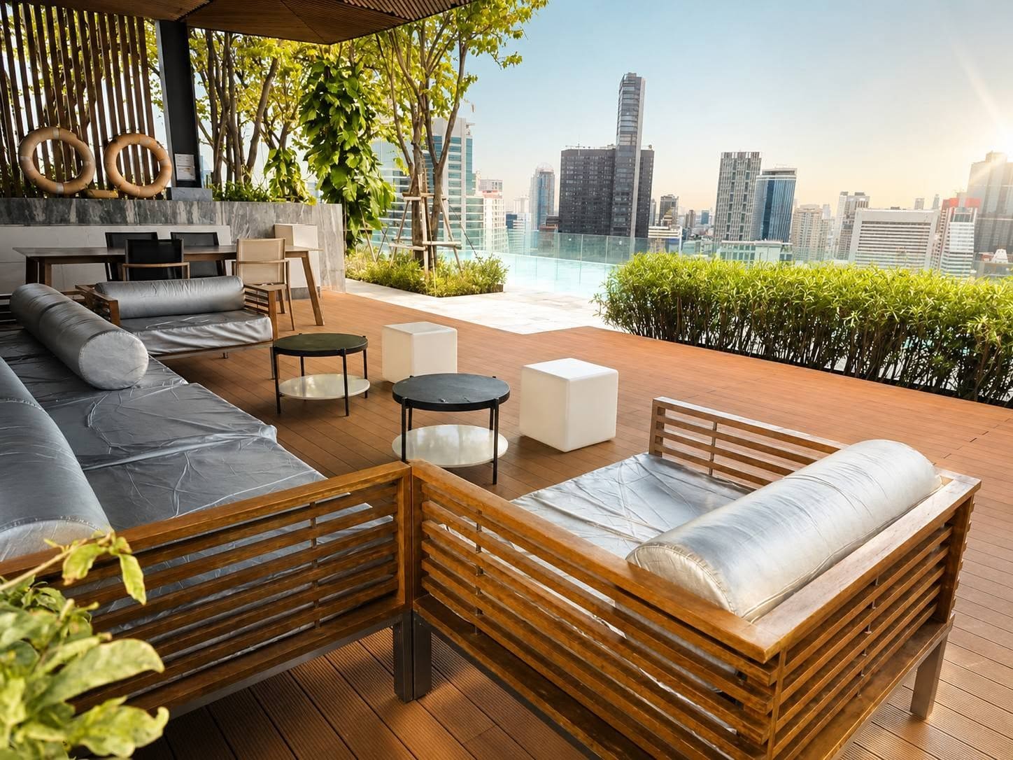Triple Y Residence Samyan