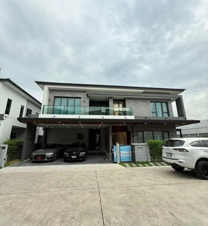 The City Sathorn-Suksawat