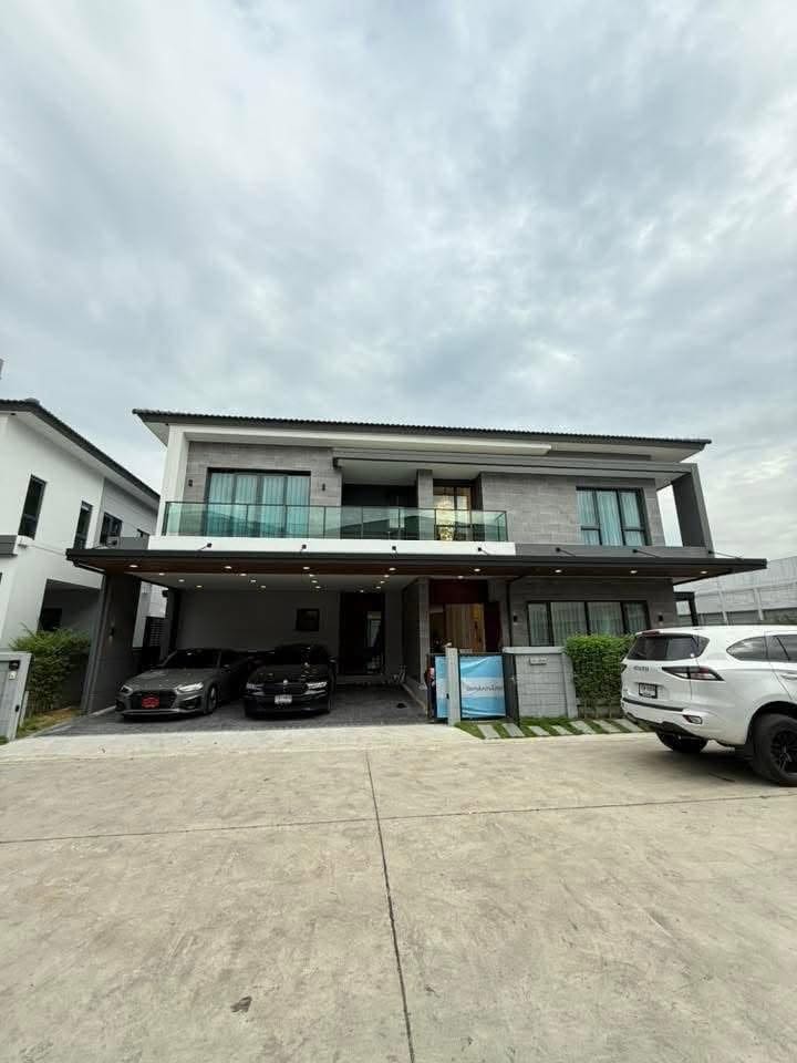 The City Sathorn-Suksawat