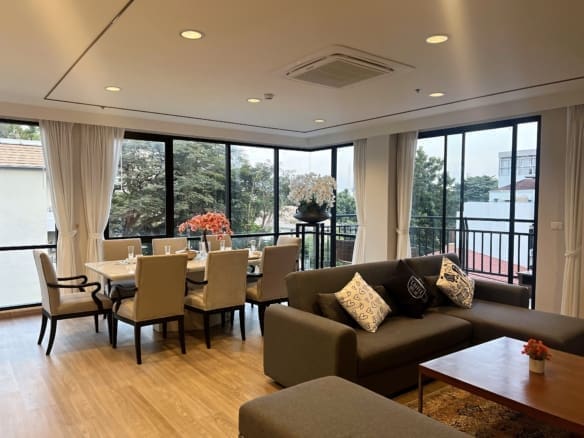 Sathorn 111