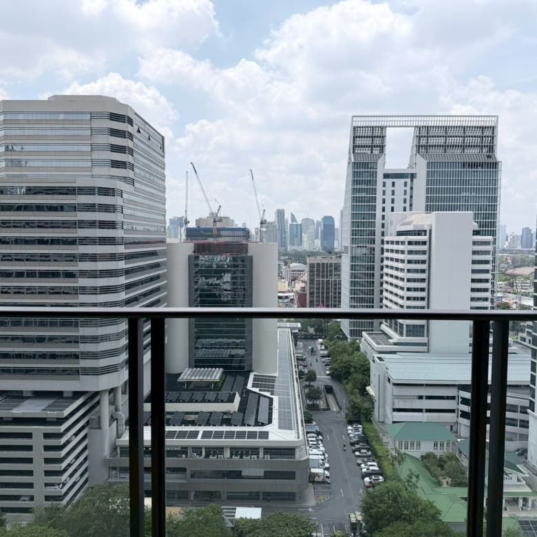 The Residences at Sindhorn Kempinski