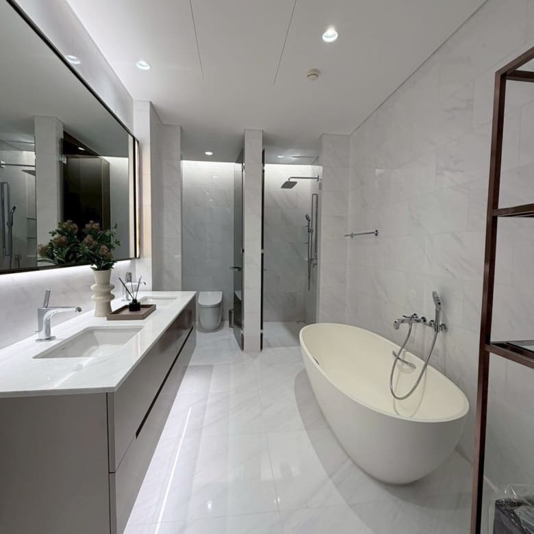 The Residences at Sindhorn Kempinski