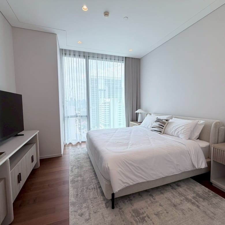 The Residences at Sindhorn Kempinski
