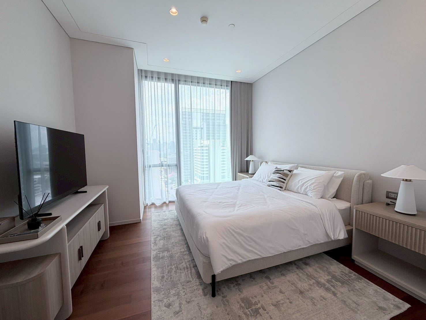 The Residences at Sindhorn Kempinski