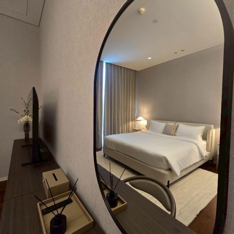 The Residences at Sindhorn Kempinski