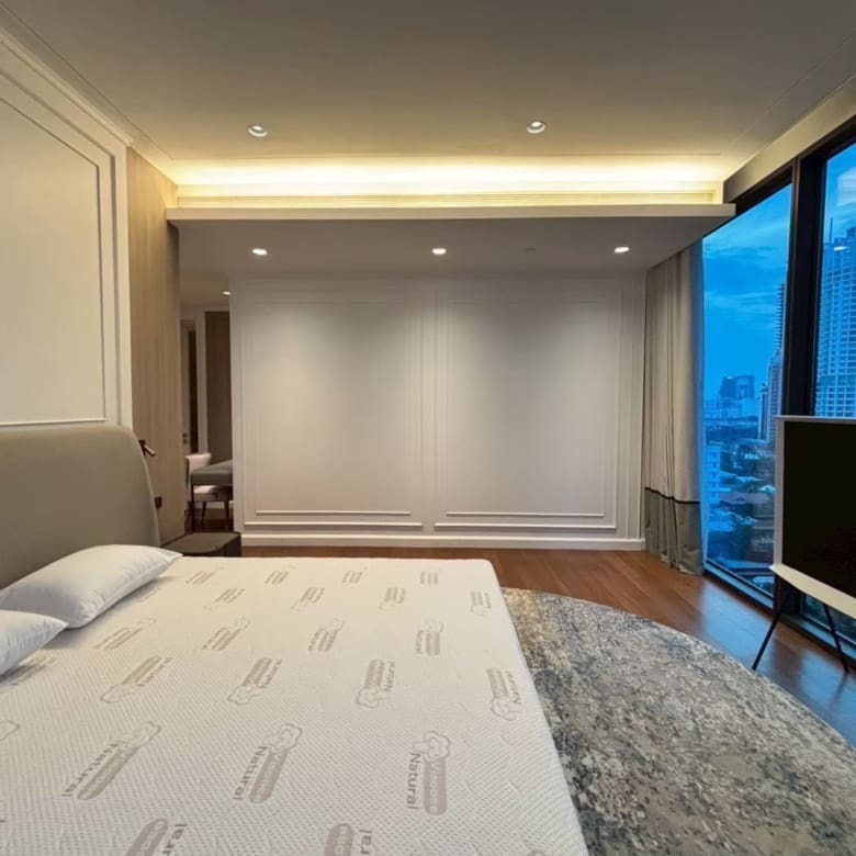 The Residences at Sindhorn Kempinski