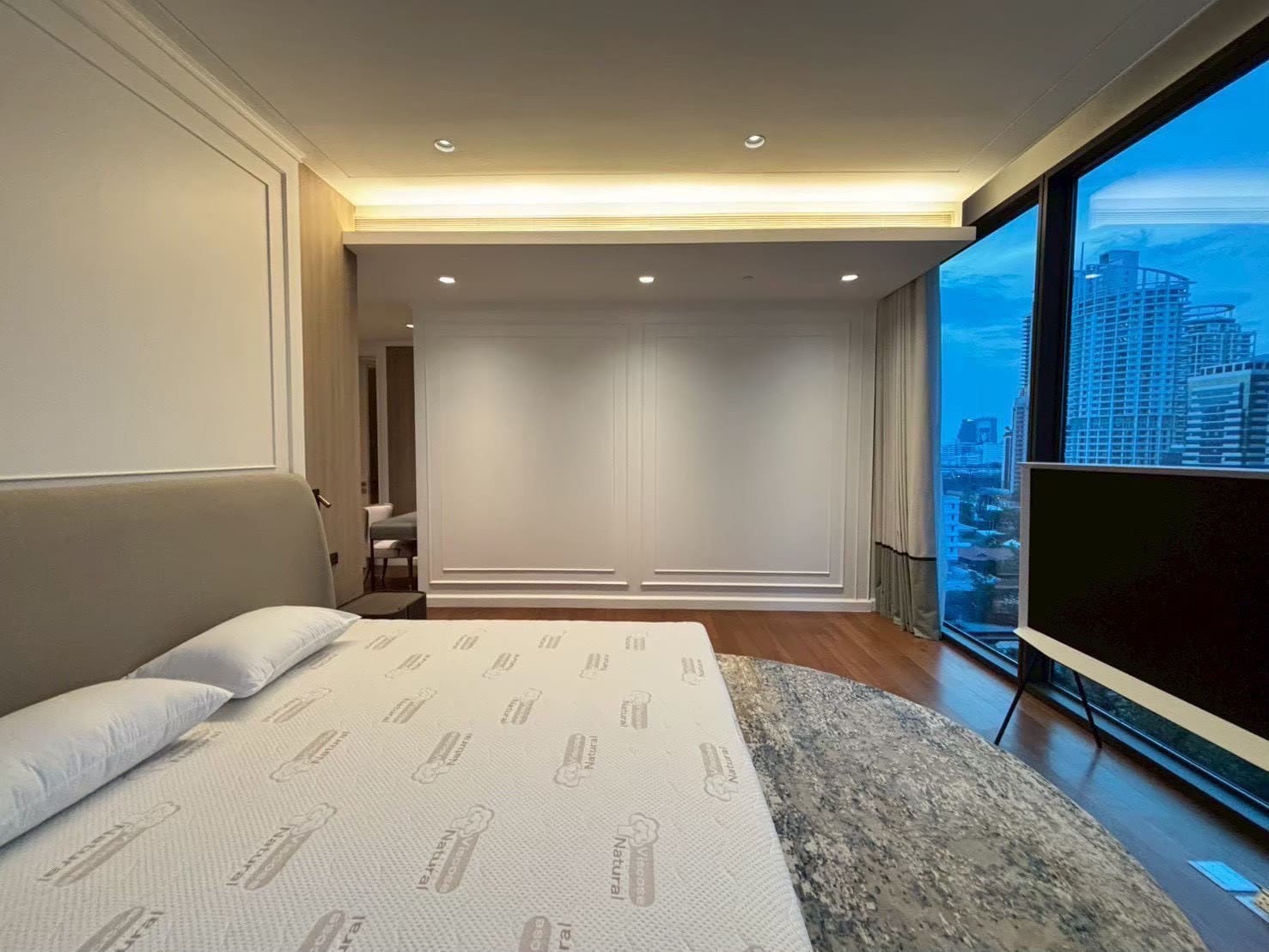 The Residences at Sindhorn Kempinski