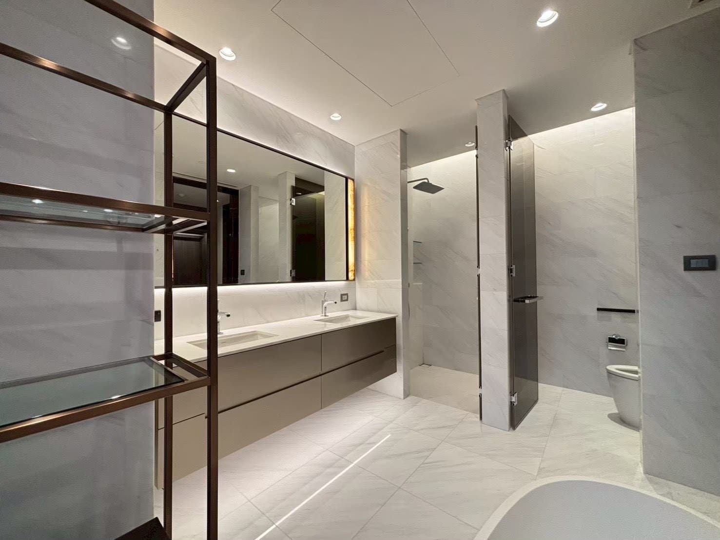 The Residences at Sindhorn Kempinski