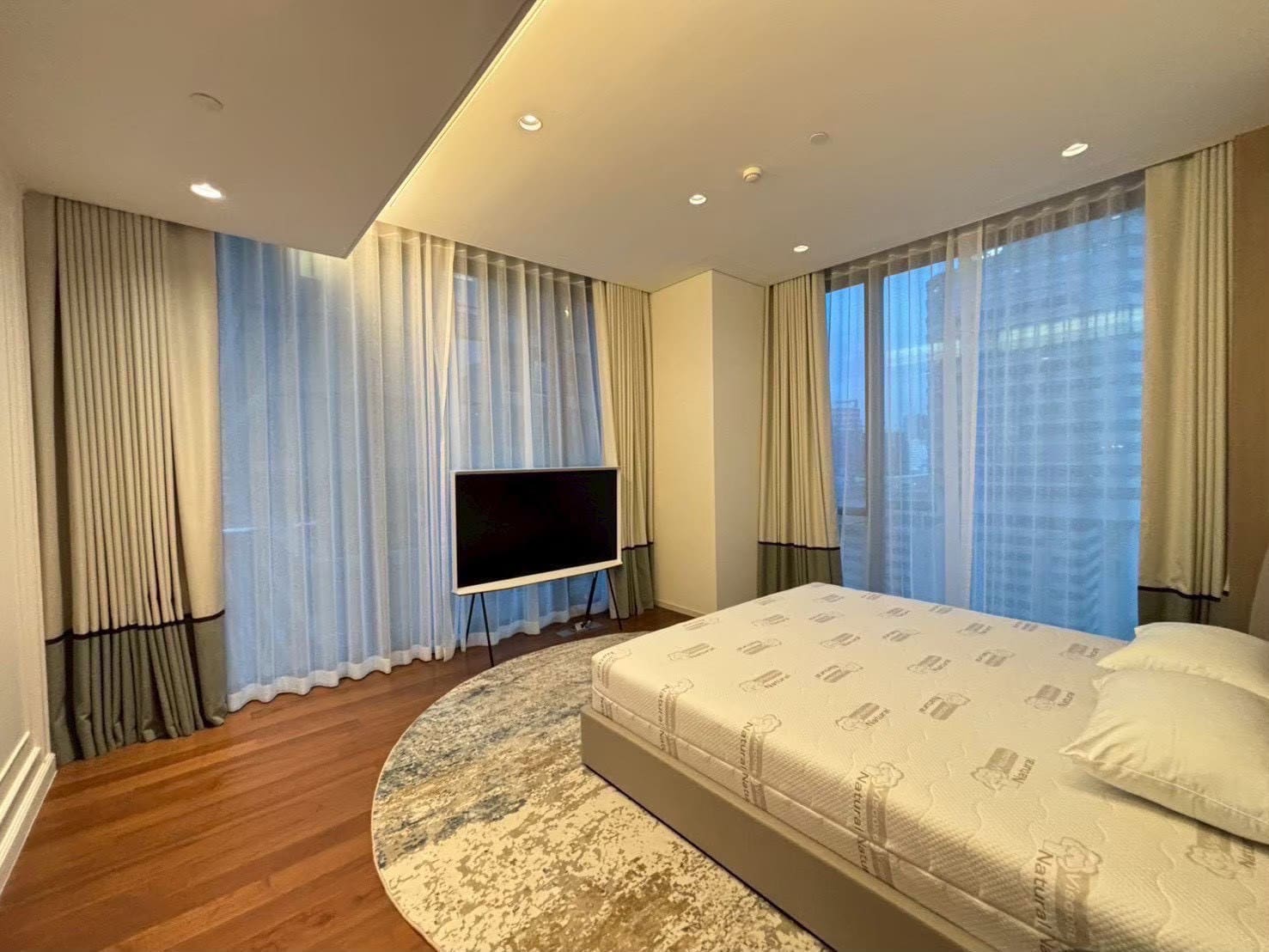 The Residences at Sindhorn Kempinski