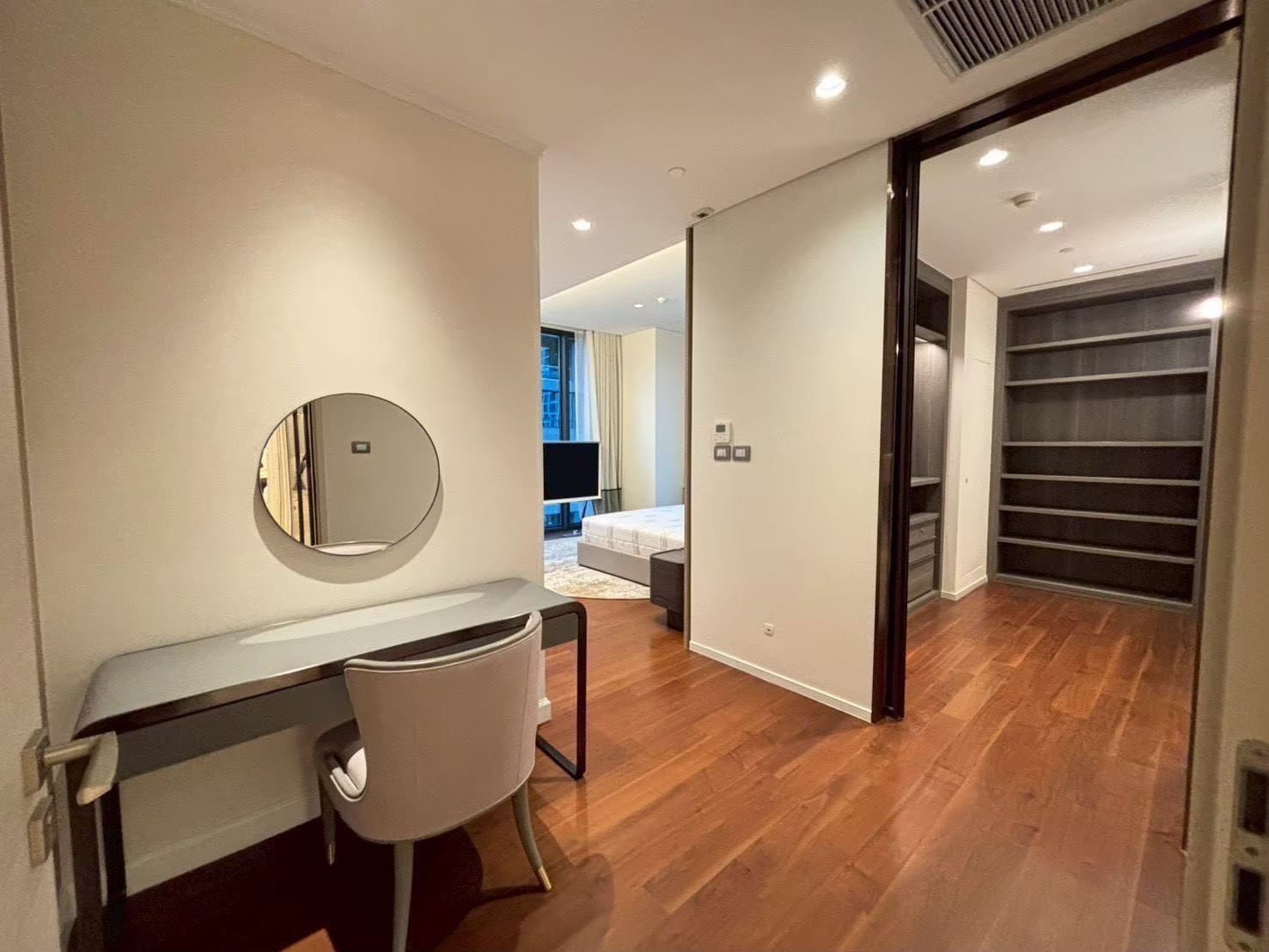The Residences at Sindhorn Kempinski