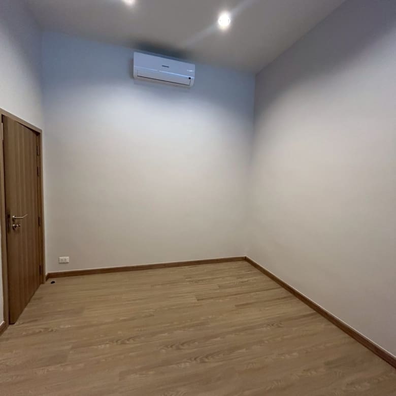 Sathorn 111