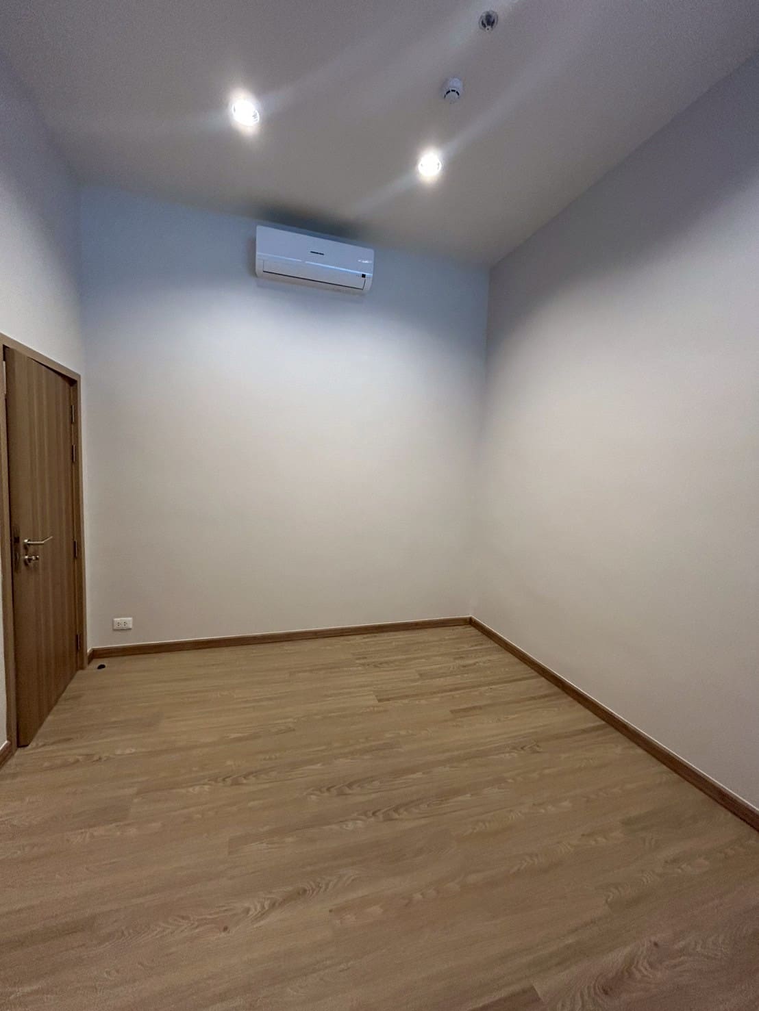 Sathorn 111