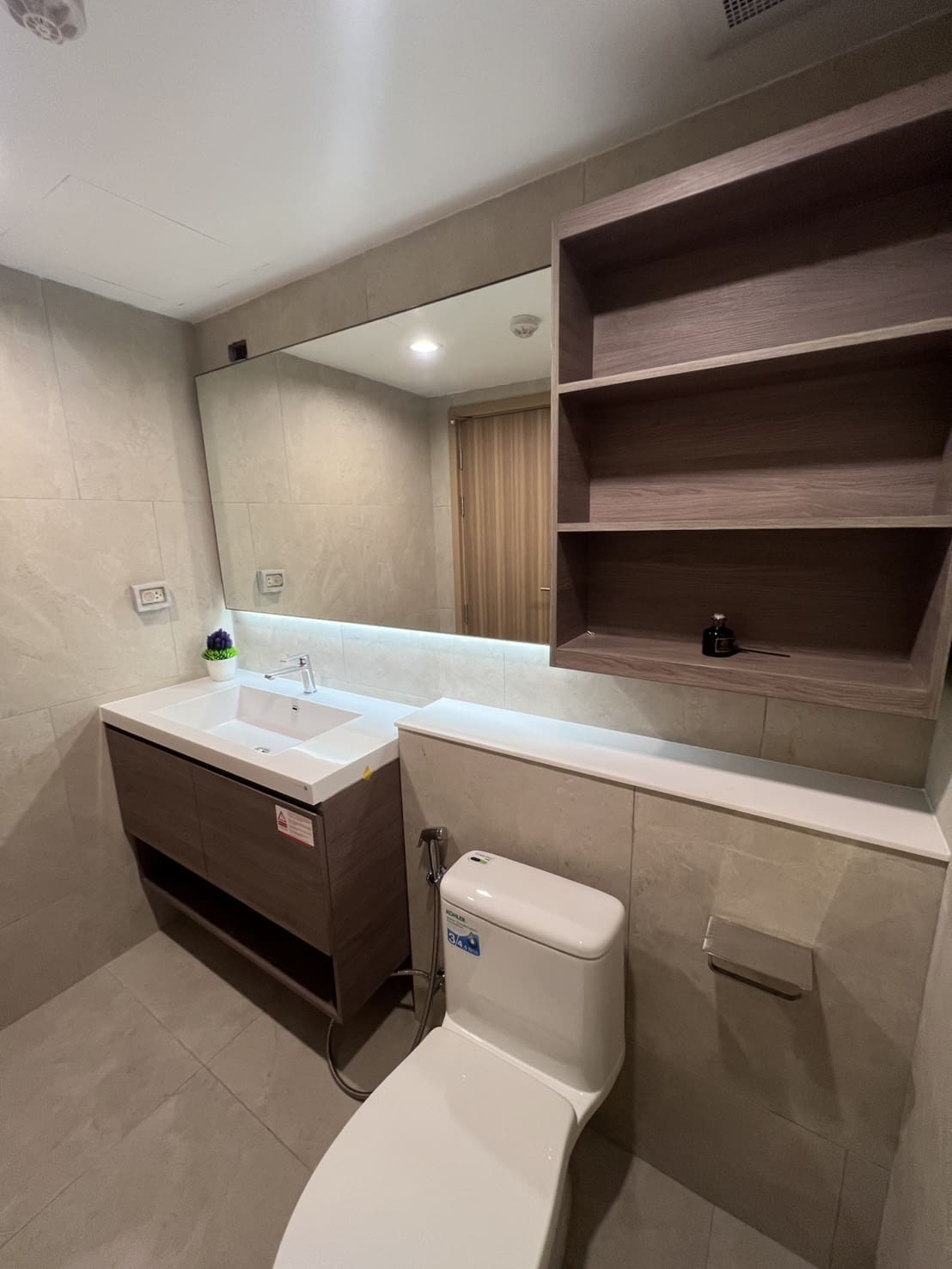 Sathorn 111