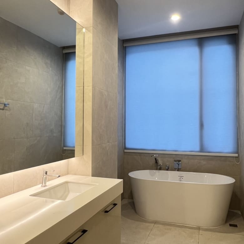 Sathorn 111