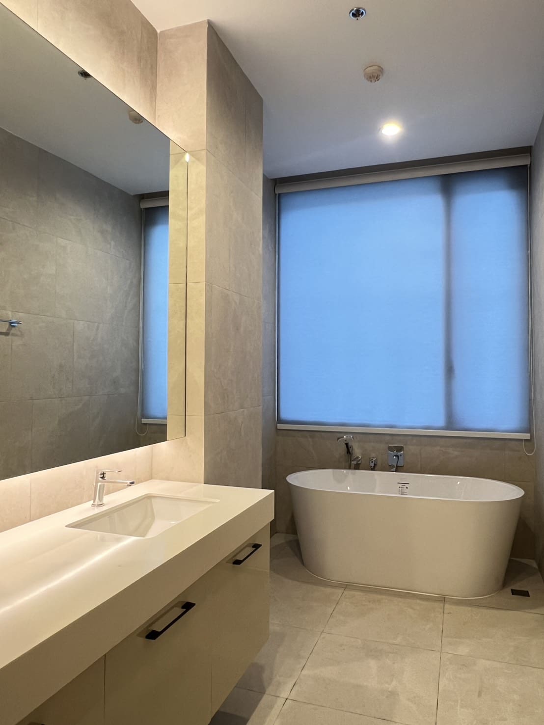 Sathorn 111